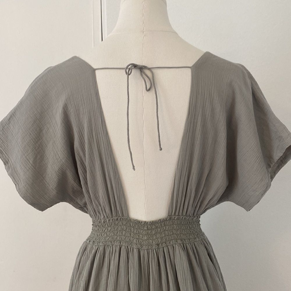 LSPACE Summers Dawn Dress in Sage Size Small - Picture 9 of 12